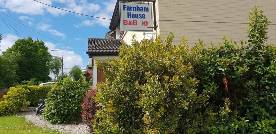 캐번 Farnham House B&B 외부 사진