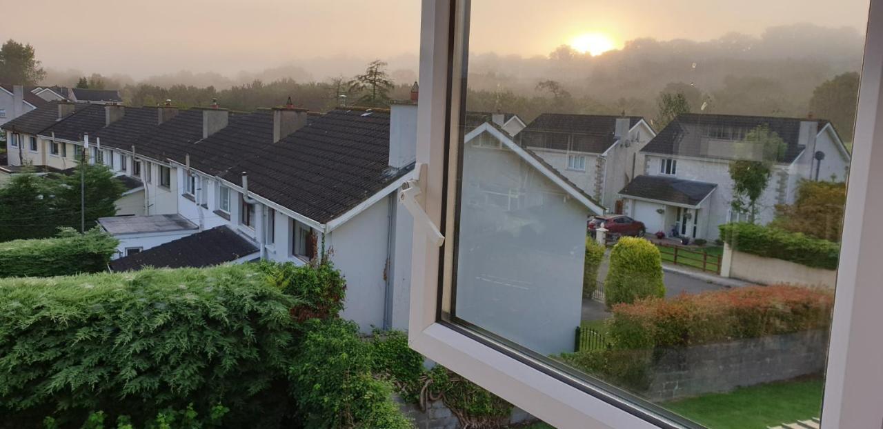 캐번 Farnham House B&B 외부 사진