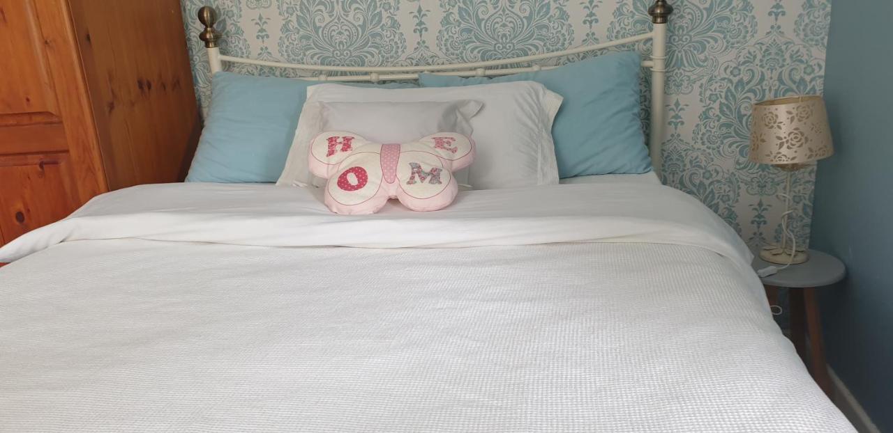 캐번 Farnham House B&B 외부 사진