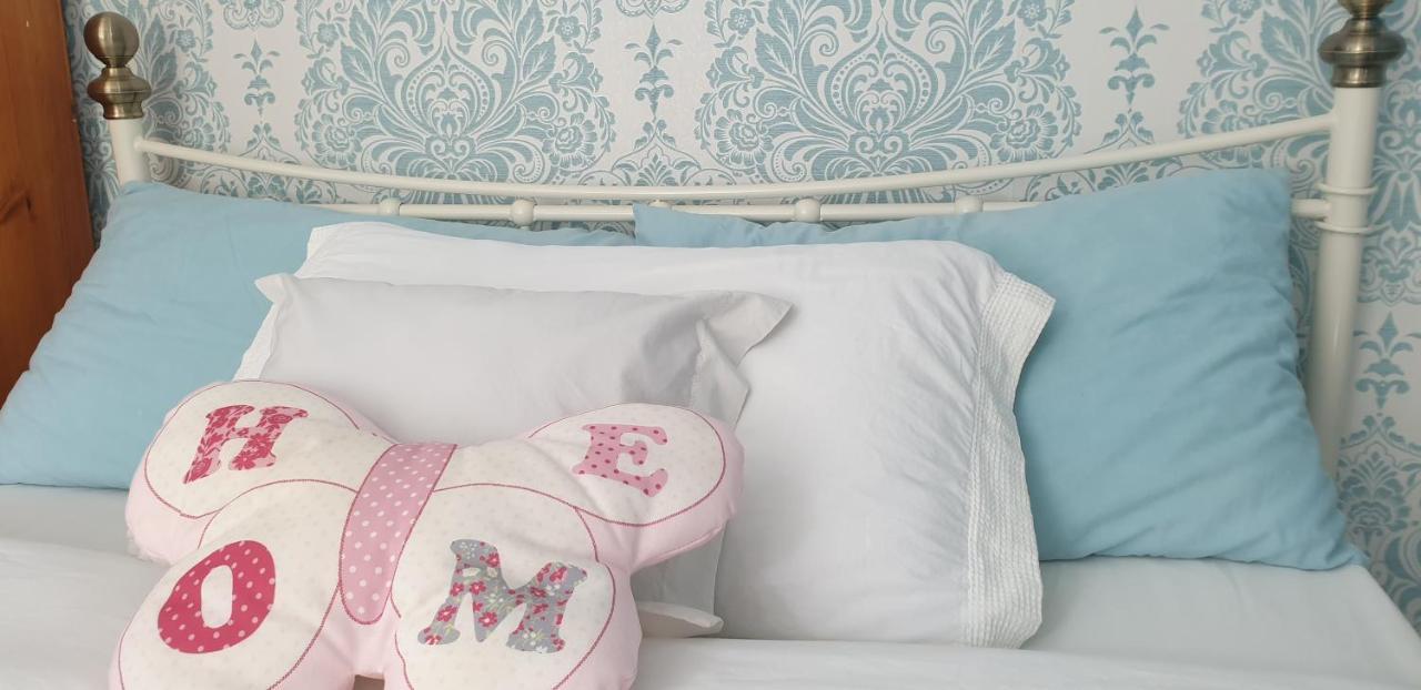 캐번 Farnham House B&B 외부 사진